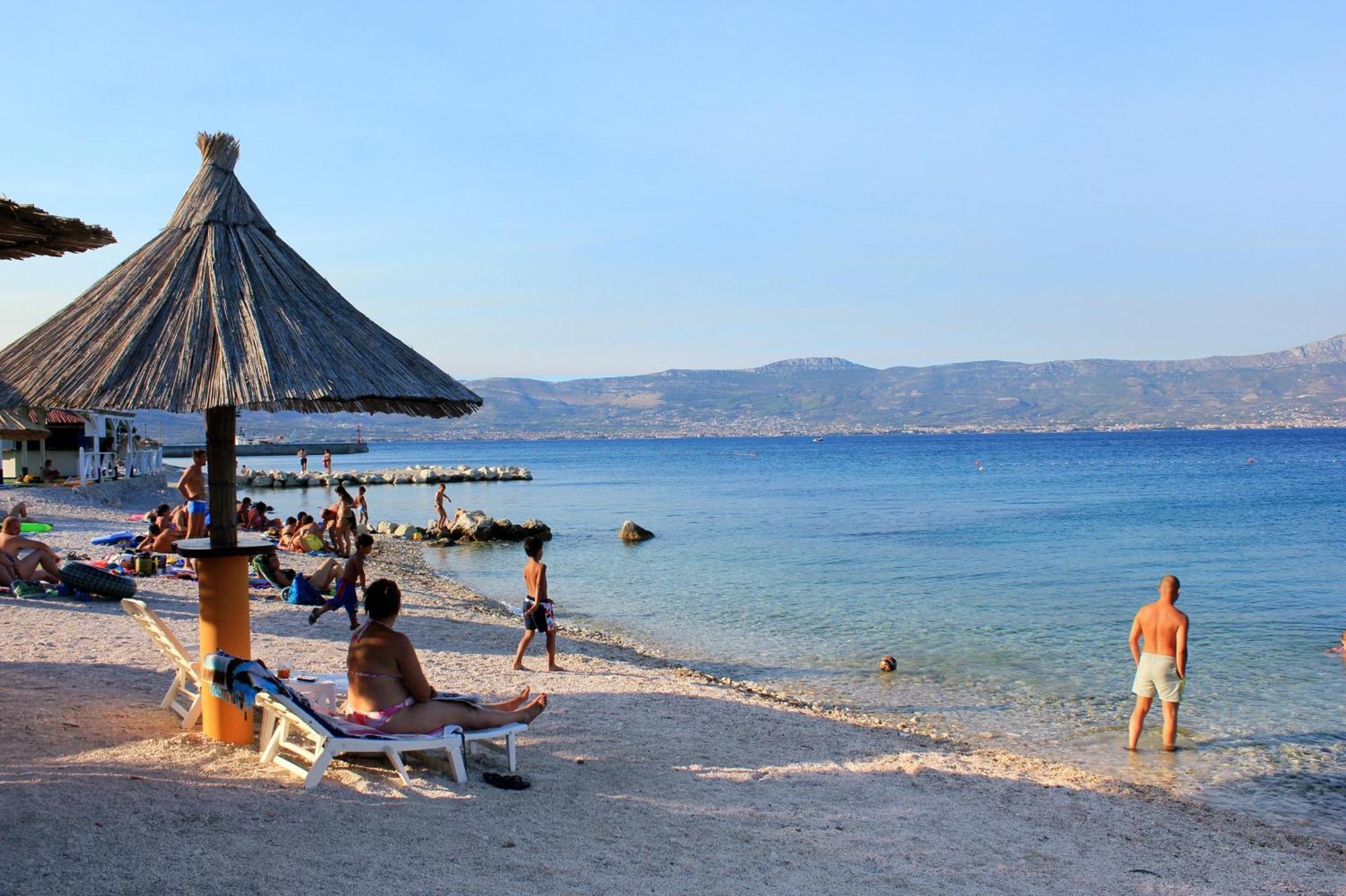 Apartments By The Sea Slatine, Ciovo - 6000 Extérieur photo