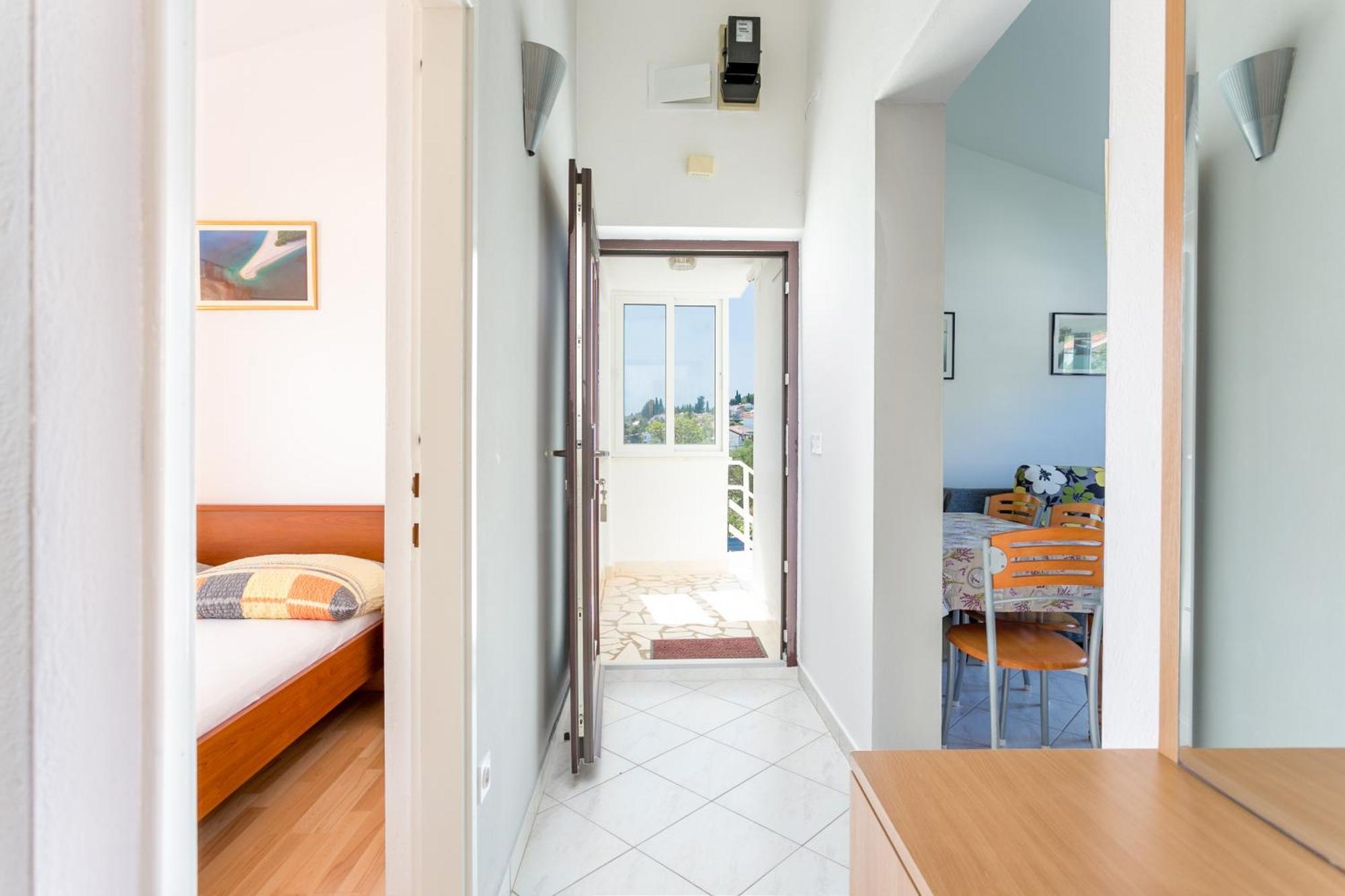Apartments By The Sea Slatine, Ciovo - 6000 Extérieur photo